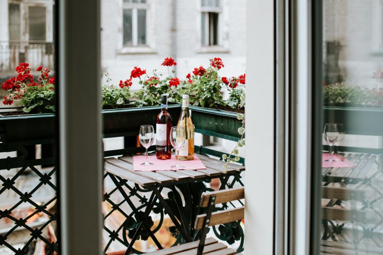 Apartment At Wawel - Kazimierz - クラクフ エクステリア 写真