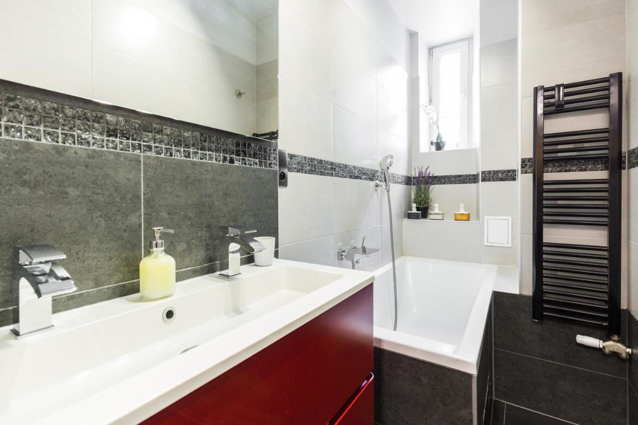 Apartment At Wawel - Kazimierz - クラクフ エクステリア 写真